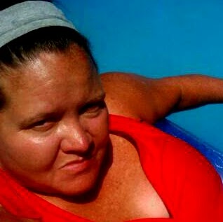 Heather Renfro Photo 4