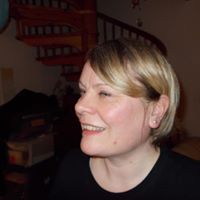 Mary Macleod Photo 23