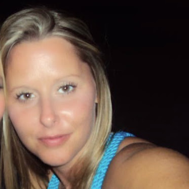 Kelly Young Photo 25