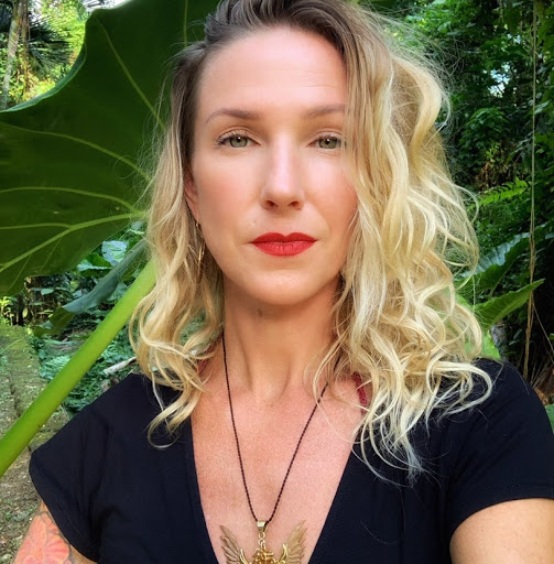 April Wolfe Photo 42