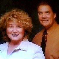 Sandy Bruce Photo 23
