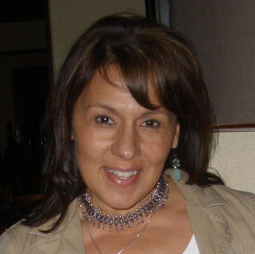 Michelle Mickelson Photo 26
