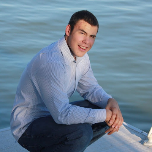 Michael Medina Photo 28