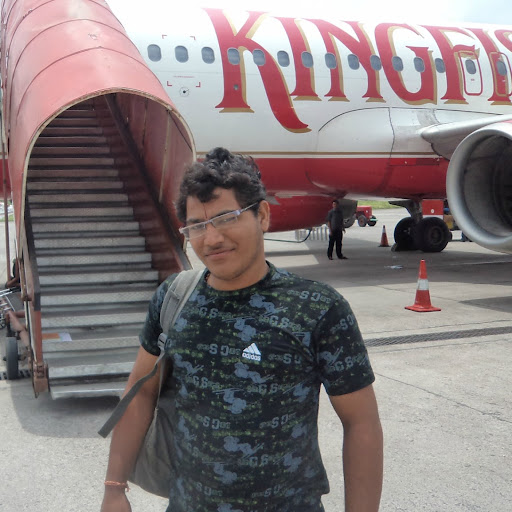 Chaitanya Acharya Photo 18