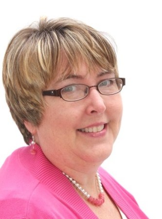Debbie Fox Photo 15