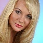 Alisa Rosenbaum Photo 2