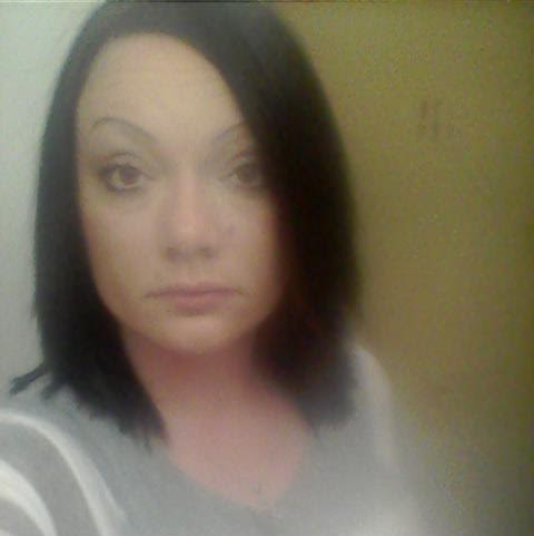 Elizabeth Abernathy Photo 29
