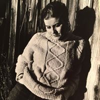 Kathryn Henderson Photo 27