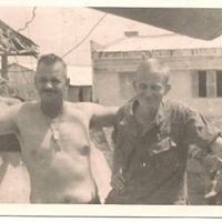Everett Thompson Photo 7