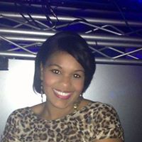 Ana Phillips Photo 10