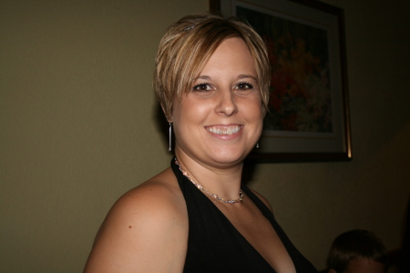 Stephanie Allen Photo 28