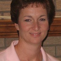 Beth Lang Photo 21