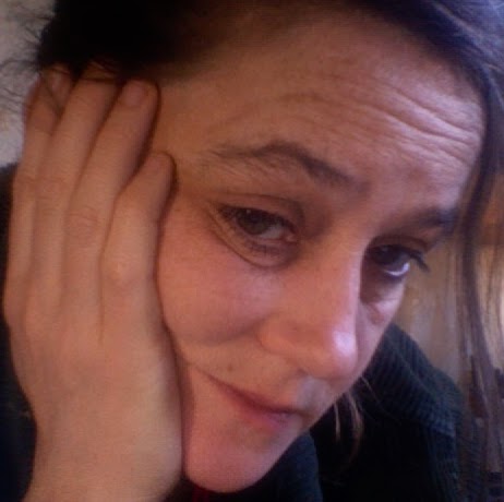 Catherine Irwin Photo 28