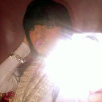 Faye Collins Photo 27