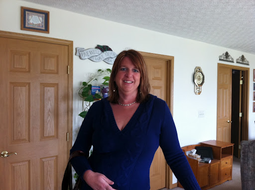 Jill Whitney Photo 17