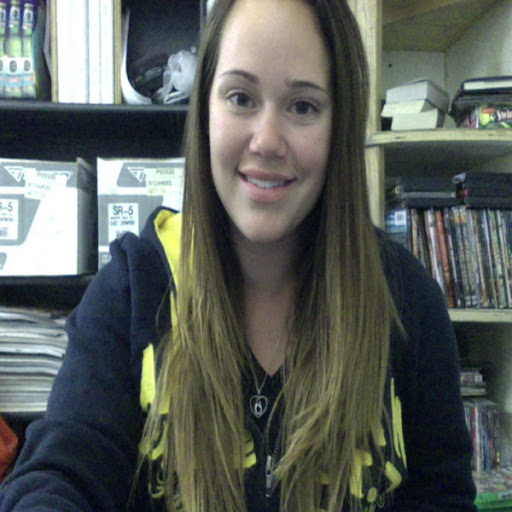 Emily Dickey Photo 5