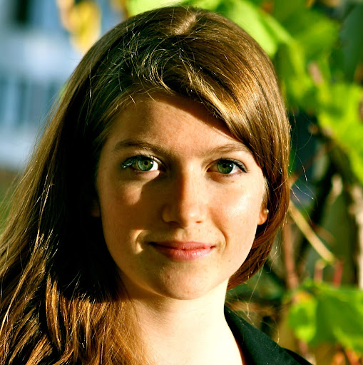 Anna Bauer Photo 19