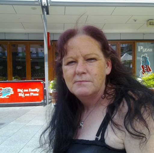 Debbie Gilbert Photo 24