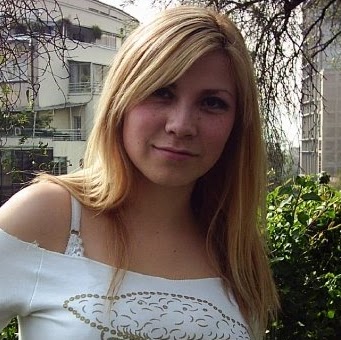 Sandra Henriquez Photo 11