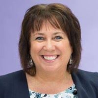 Jennifer Bowden Photo 33