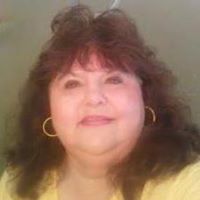 Ellen Collier Photo 20