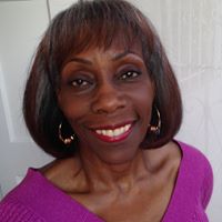 Edythe Robinson Photo 1