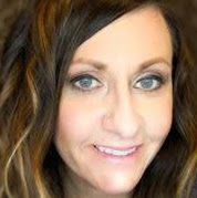 Jennifer Rau Photo 12