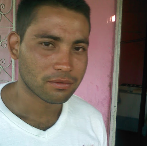 Roberto Torrealba Photo 13