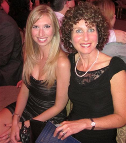Karen Hayes Photo 30
