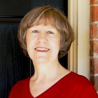 Gloria Lyons Photo 9