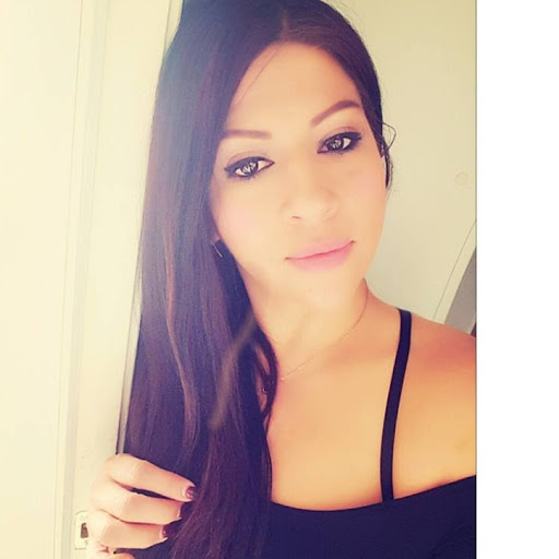 Amber Estrada Photo 9