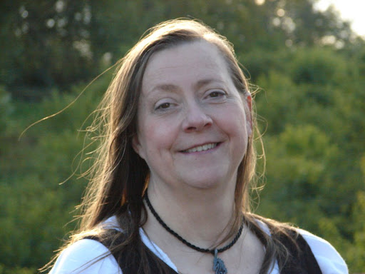 Bernadette Barnes Photo 28