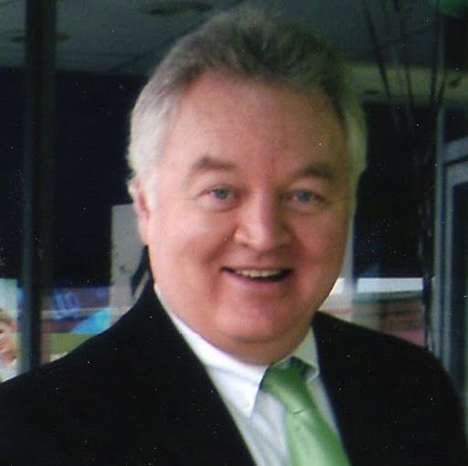 Robert Reece Photo 10