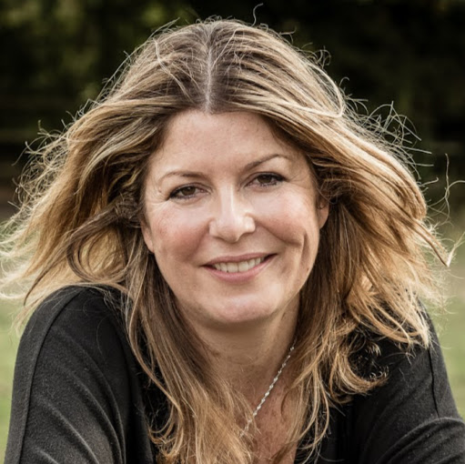 Sally Hudson Photo 32