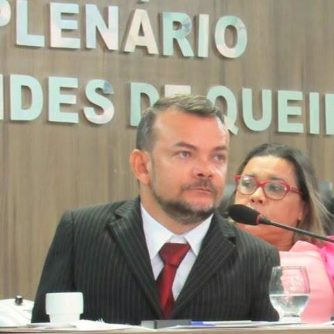 Adriano Melo Photo 14