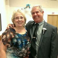 Linda Robins Photo 24