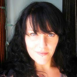 Tracey King Photo 35