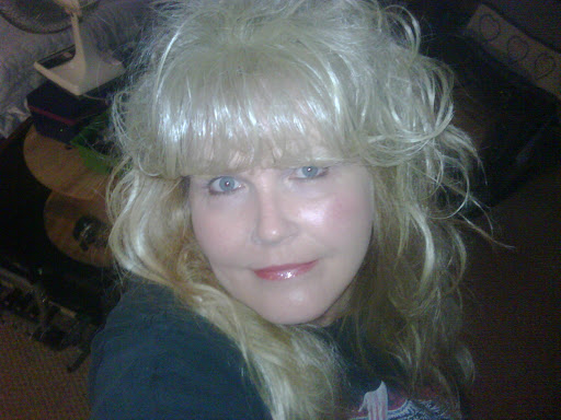 Debbie Deaton Photo 23