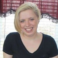 Lynne Larsen Photo 6