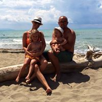 Julie Poppe Photo 10