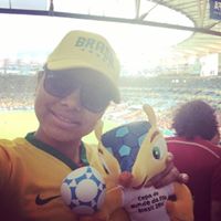 Renata Guimaraes Photo 27