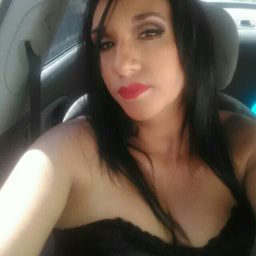 Sara Reyes Photo 23