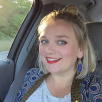 Kelly Bostwick Photo 7