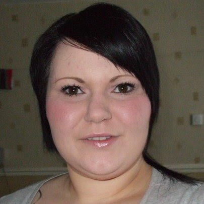 Laura Perryman Photo 24