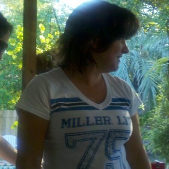 Tania Miller Photo 18