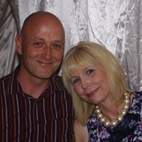 Teresa Bronson Photo 13