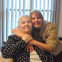 Lori Gunn Photo 37