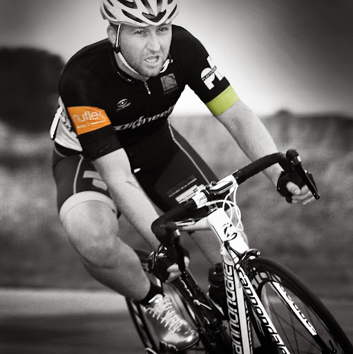 Russell Ellis Photo 18