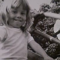 Nancy Weeks Photo 32