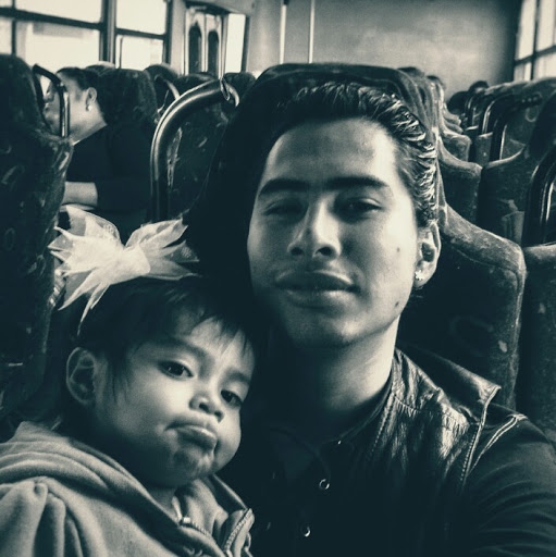 Axel Robles Photo 9